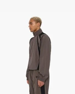 TRACK JACKET V3 MOCHA BLACK -Vicinity Fashion Store 02 2a05a647 cc26 4fbe 87d7 7c55883d824d