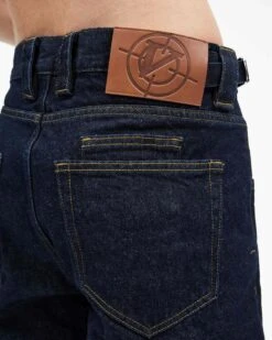 RAW DENIM -Vicinity Fashion Store 06 5883d851 b976 4d5b a456 efd3577bd67d