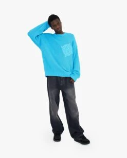 V-LOGO KNITWEAR SKY BLUE -Vicinity Fashion Store 06 a03a5db6 65fd 4821 9086 5a44e0da7629