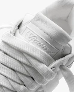 VORTEX "TRIPLE WHITE" -Vicinity Fashion Store 1 0003 3SIDE 0016 2TOUNGE