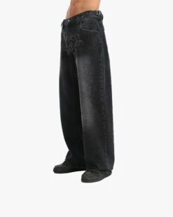 SIGNATURE DENIM BLACK WASHED -Vicinity Fashion Store SIGNATURE DENIM BLACK WASHED4
