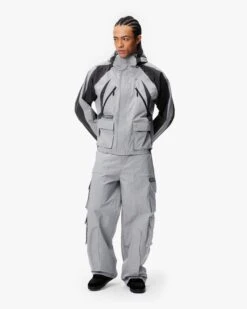 TRAIL WINDBREAKER GREY -Vicinity Fashion Store Untitled 1 0005 Layer0copy27