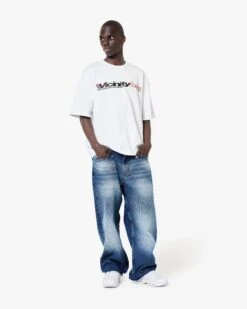 RACING TEE WHITE 15 RACING TEE WHITE -Vicinity Fashion Store Untitled 1 0005 Vicinity Update 027 a4a825ff ce87 4043 bf76 aa7ddeaa0638