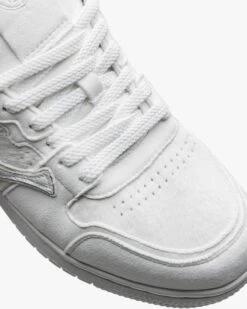 AKIMBO LOWS "WHITE FOX" -Vicinity Fashion Store Untitled 1 0028 Layer0copy50