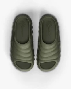 V-SLIDE - SAGE OLIVE -Vicinity Fashion Store Untitled 1 0045 Top VVS Ecom Still Life Green v003