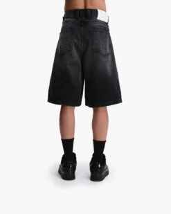 FADED BLACK DENIM JORTS -Vicinity Fashion Store back 4f2ba2f7 4c61 4483 885d 055a169c9735