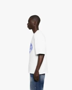 BROKEN SCRIPT TEE WHITE -Vicinity Fashion Store w3 097e1469 7b6e 40b9 bda2 19c08166a3b6