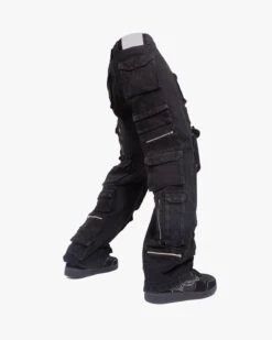 420 CARGOPANTS BLACK -Vicinity Fashion Store website pic main 0000 Backgroundcopy29