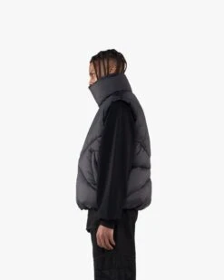 X-PUFFER VEST BLACK -Vicinity Fashion Store website pic main 0003 Backgroundcopy18 0d6abc25 70e4 4c19 89ae 0ed3fc904f24