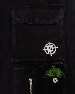 420 CARGOPANTS BLACK -Vicinity Fashion Store website pic main 0007 Backgroundcopy31